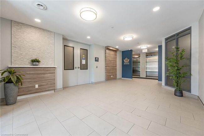 210 - 399 Queen St S, House attached with 1 bedrooms, 1 bathrooms and 1 parking in Kitchener ON | Image 7