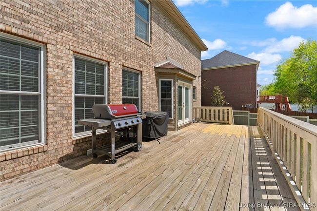 2800 Sandalwood Dr, Home with 4 bedrooms, 4 bathrooms and null parking in New Albany IN | Image 52