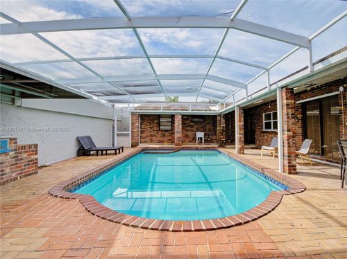 2703 Adams St, Hollywood, FL, 33020-5721 | Card Image