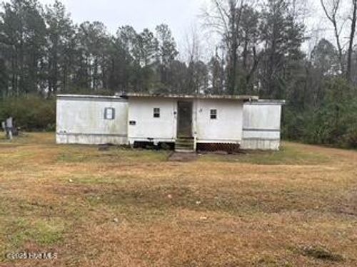 68 Caswell Sellers Dr, Whiteville, NC, 28472-5448 | Card Image