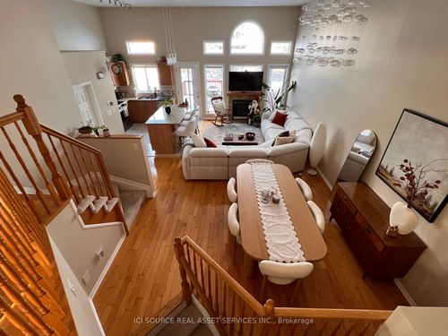 127 Gladeview Pvt, Ottawa, ON, K1T4C5 | Card Image