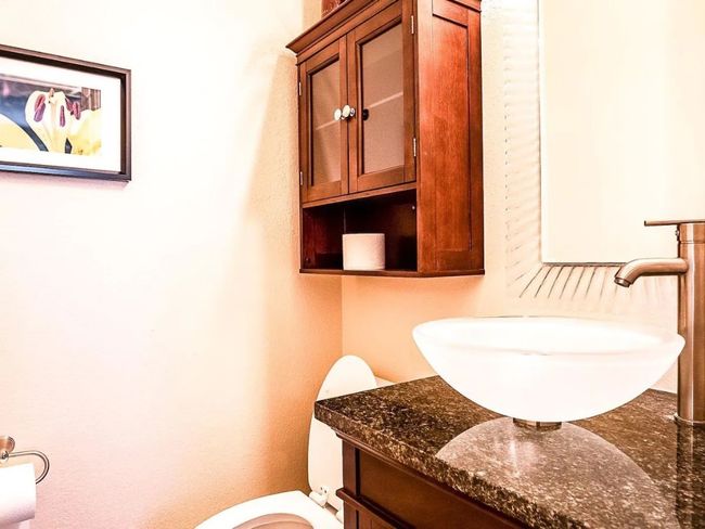 16308 Lake Loop, House other with 4 bedrooms, 4 bathrooms and 4 parking in Austin TX | Image 25