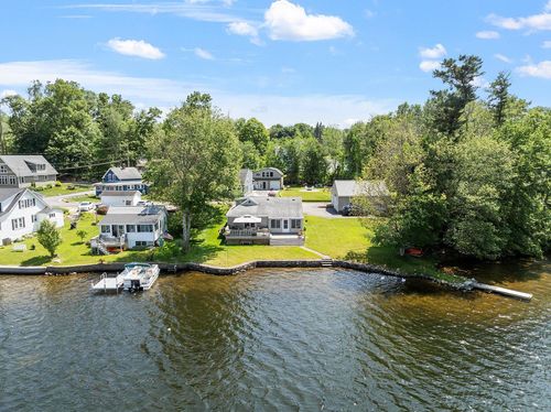 4 Shore Dr, Hampstead, NH, 03841-2607 | Card Image