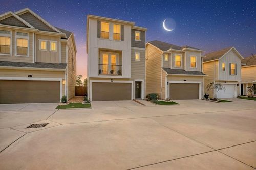 3215 Cedar Dawn Ln, Houston, TX, 77091-1018 | Card Image