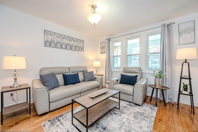 22 Simcoe St, House other with 3 bedrooms, 2 bathrooms and 2 parking in Guelph ON | Image 9