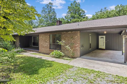 4533 E Scenic Dr, Gatlinburg, TN, 37738-6523 | Card Image