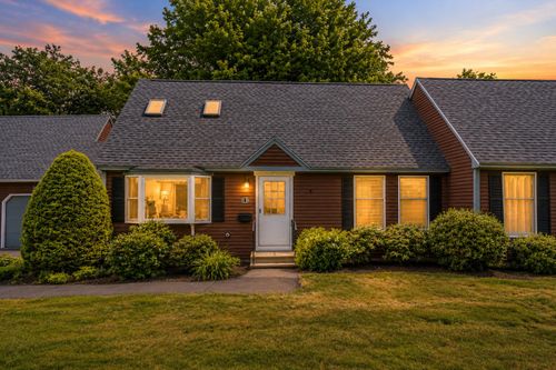13-13 Cortland Cir, Bangor, ME, 04401-2944 | Card Image