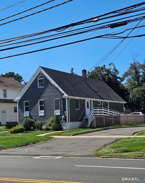 3231 Main St, Stratford, CT, 06614-4818 | Card Image
