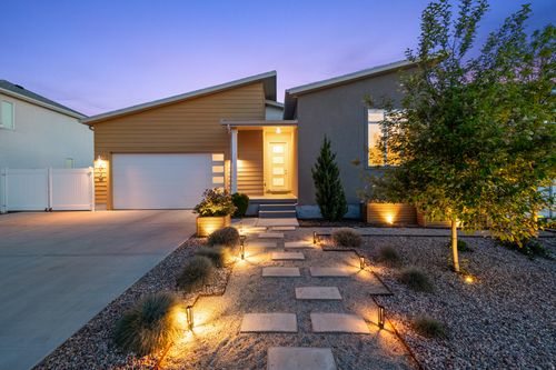 516 E Farmer Alumni Dr, South Salt Lake, UT, 84106-4552 | Card Image