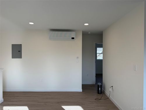 apt-5-5 Colonial Dr, Wappingers Falls, NY, 12590-2529 | Card Image