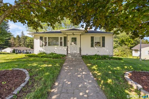 61 Alberta St, Waterbury, CT, 06708-3438 | Card Image