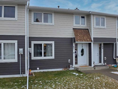 47 97 Ave, Grande Cache, AB, T0E0Y0 | Card Image