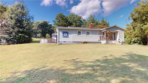 1459 Quaker Church Rd, Siloam, NC, 27047-9304 | Card Image