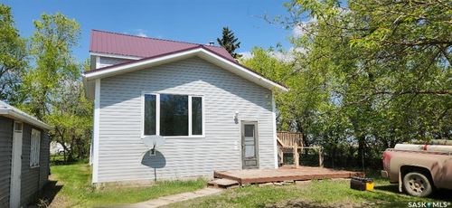 708 Qu'Appelle Ave, Abernethy, SK, S0A | Card Image