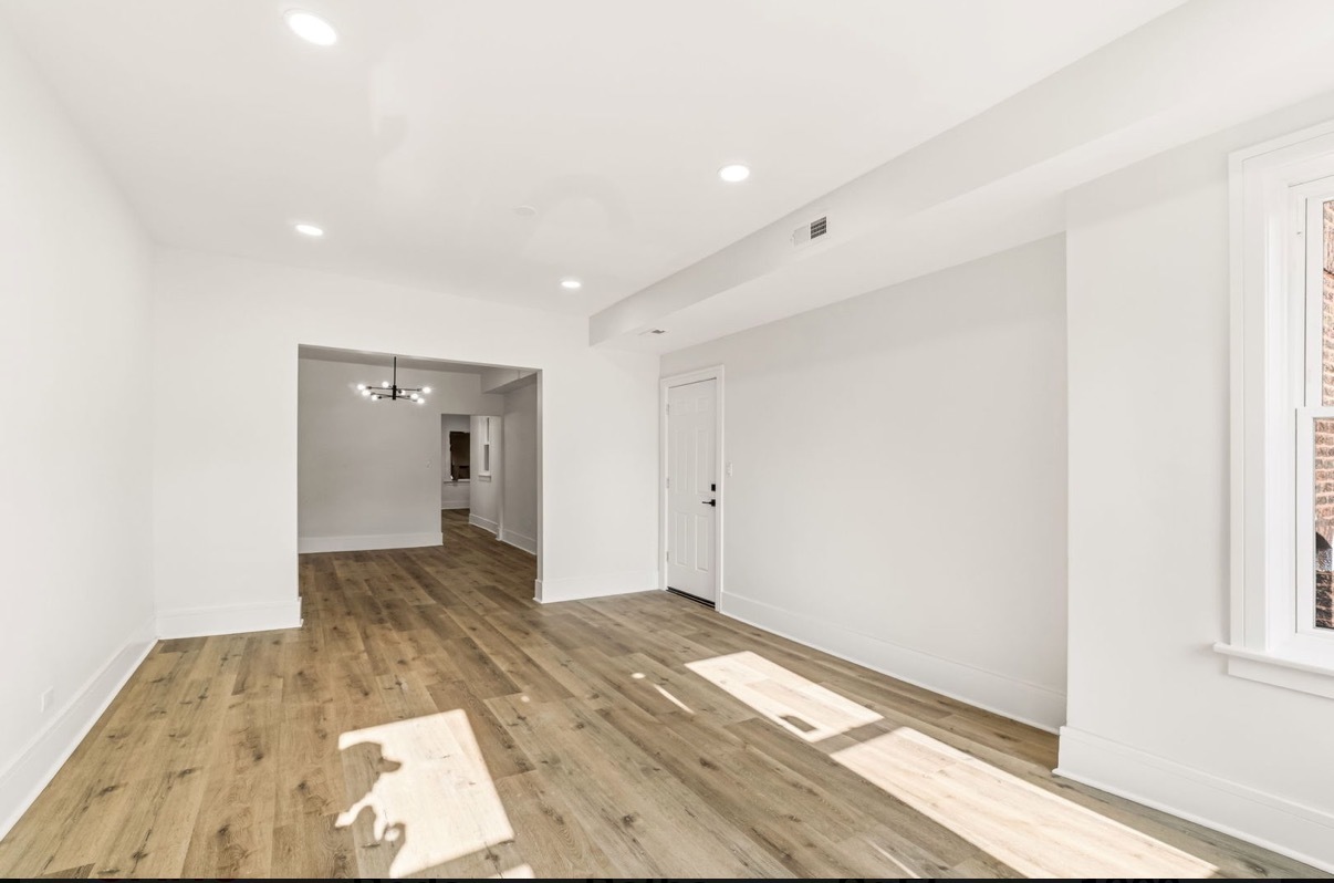 Residential Lease in Chicago 3