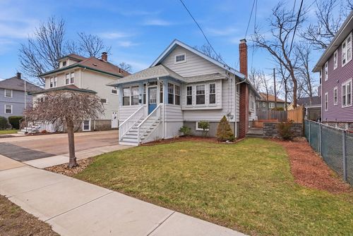 44 Armory St, Quincy, MA, 02169-2253 | Card Image