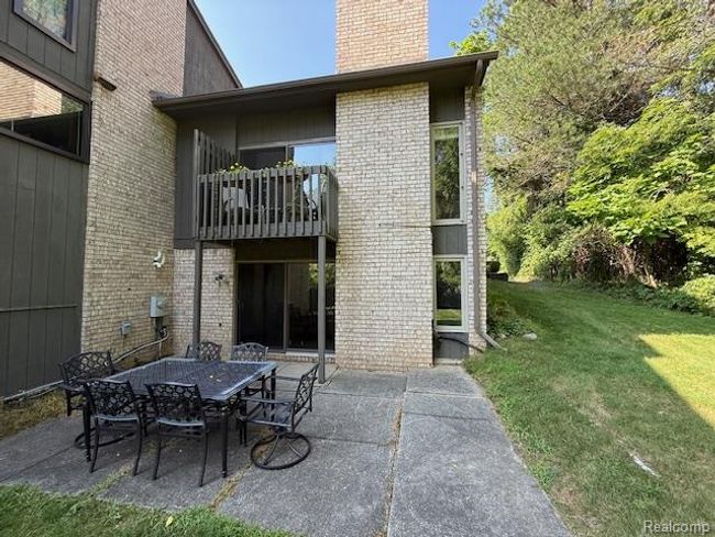 Patio / terrace with a lawn and a patio area | Image 24