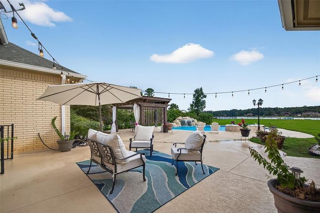 31810 Edgewater Dr, House other with 4 bedrooms, 3 bathrooms and 3 parking in Magnolia TX | Image 38
