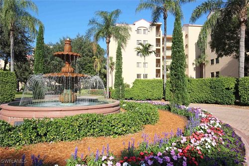 b-205-6510 Valen Way, NAPLES, FL, 34108-8277 | Card Image
