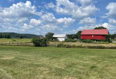 View of pasture and barn | Image 3