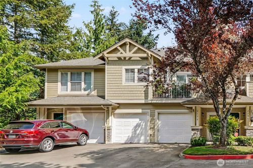 6-1-2160 Newport Way Nw, Issaquah, WA, 98027-5393 | Card Image