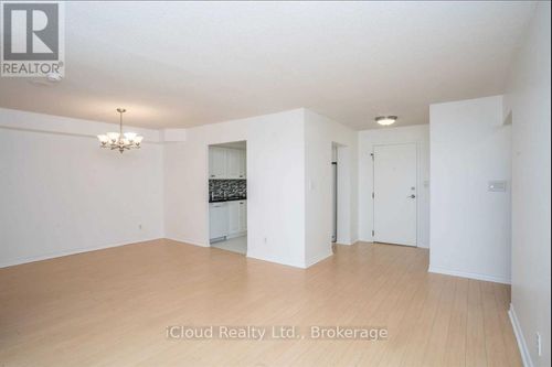 906-135 Hillcrest Avenue, Mississauga (Cooksville), ON, L5B4B1 | Card Image