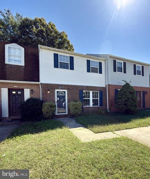 18077 Olde Port Ln, TRIANGLE, VA, 22172-1045 | Card Image