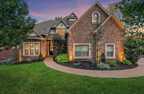 1153 Pin Oak Ln, Brentwood, TN, 37027-8903 | Card Image