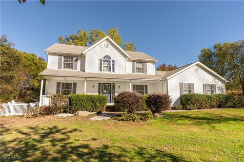 15497 Marshallville St Nw, Canal Fulton, OH, 44614-8538 | Card Image