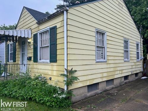 628 Mckinley Ave, Flint, MI, 48507-2754 | Card Image