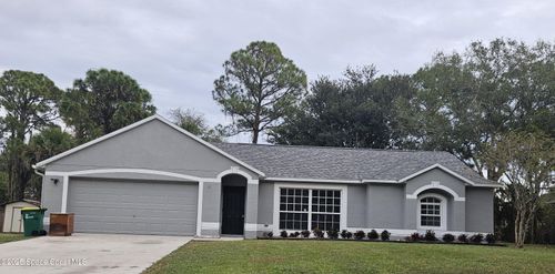 6915 Camden Ave, Cocoa, FL, 32927-8373 | Card Image