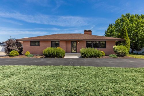 17907 E 8th Ave, Spokane Valley, WA, 99016-9759 | Card Image