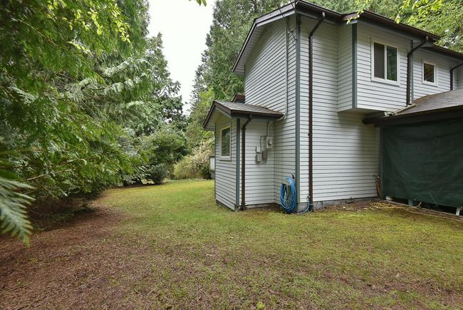 1029 Grandview Road, House other with 3 bedrooms, 2 bathrooms and 6 parking in Gibsons BC | Image 15