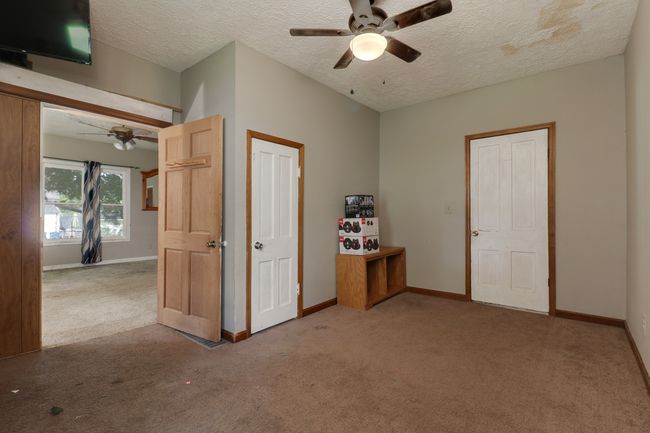 201 E Boundary St, House other with 4 bedrooms, 2 bathrooms and 2 parking in Stanford IL | Image 12