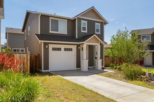 20431 Cider Ct, Bend, OR, 97702-8826 | Card Image