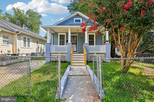 517 68th St, CAPITOL HEIGHTS, MD, 20743-2139 | Card Image