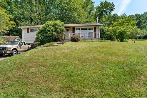 334 N 7th Ave, Paden City, WV, 26159-1804 | Card Image
