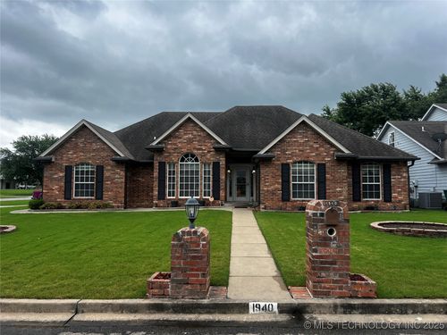 1940 Timberton Rd, Sapulpa, OK, 74066-6132 | Card Image