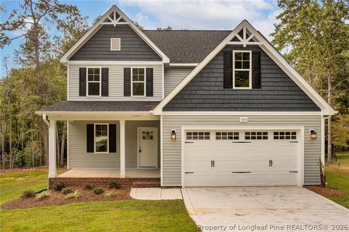 533 Walking Ln, Fayetteville, NC, 28311-2641 | Card Image