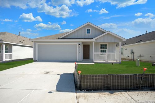 5510 Basil Chase, Saint Hedwig, TX, 78152-0210 | Card Image