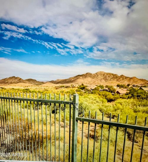 43213 N Vista Hills Dr, Anthem, AZ, 85086-8104 | Card Image