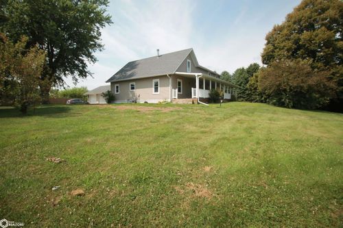 2452 140th St, Clarinda, IA, 51632-5012 | Card Image