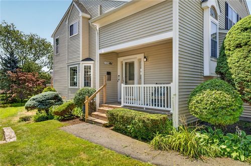 a-30 Nipmuc Trl, North Providence, RI, 02904 | Card Image