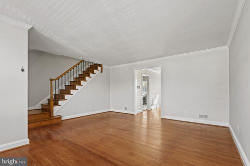 1509 Upshire Rd, BALTIMORE, MD, 21218-2219 | Card Image