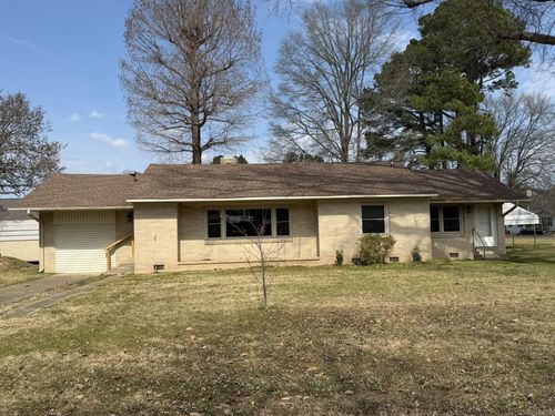 302 W Second St, Poyen, AR, 72128-8144 | Card Image