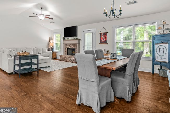 1081 Oak Hill Ln, House other with 3 bedrooms, 2 bathrooms and 2 parking in Madison GA | Image 20
