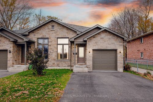 660 Hamilton Cres, Cornwall, ON, K6H7B5 | Card Image