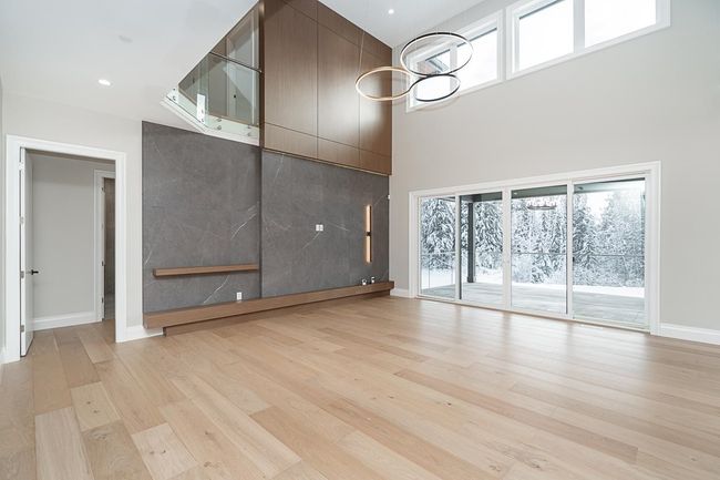12230 267 St, House other with 8 bedrooms, 9 bathrooms and 3 parking in Maple Ridge BC | Image 7