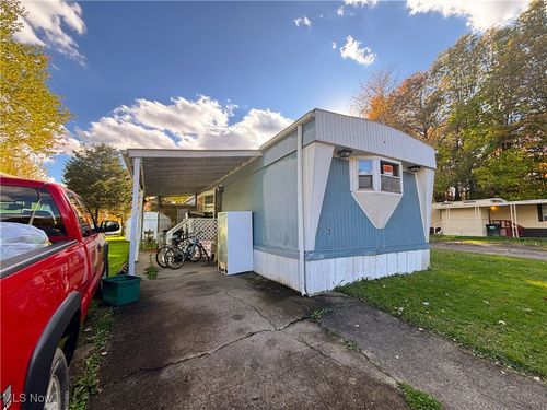 57 Redwood Dr, Beloit, OH, 44609-9771 | Card Image