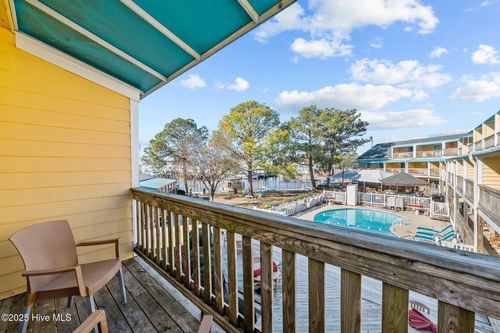 33-305 South Ave, Oriental, NC, 28571-9371 | Card Image